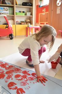 Nasza flaga- praca plastyczna