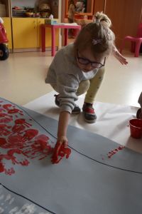 Nasza flaga- praca plastyczna