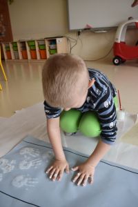 Nasza flaga- praca plastyczna