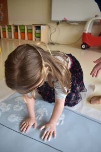 Nasza flaga- praca plastyczna