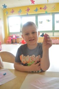 Ślimaki z plasteliny