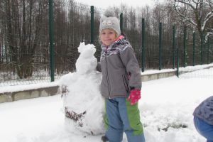 zabawy na śniegu
