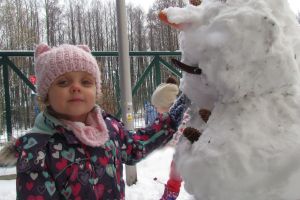 zabawy na śniegu
