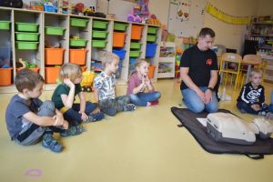 zajęcia edukacyjne z ratownikiem medycznym