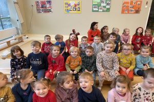 SPEKTAKL TEATRALNY "CHOINKOWE ZAMIESZANIE" TEATR MAGMOWCY