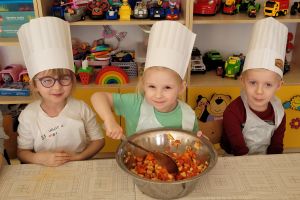 Dzieci gotują