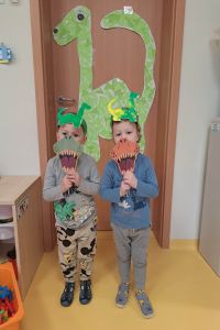 DZIEŃ DINOZAURA