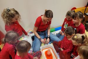 Projekt edukaacyjny ,,Kolorowe uczucia Gucia"