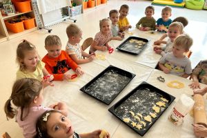 Warsztaty kulinarne - pieczenie ciasteczek maślanych