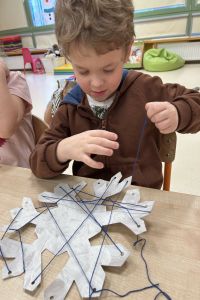 Udział w konkursie plastycznym "Śnieżynka"