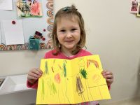 Udział w konkursie plastycznym "Kartka na dzień Babci i Dziadka