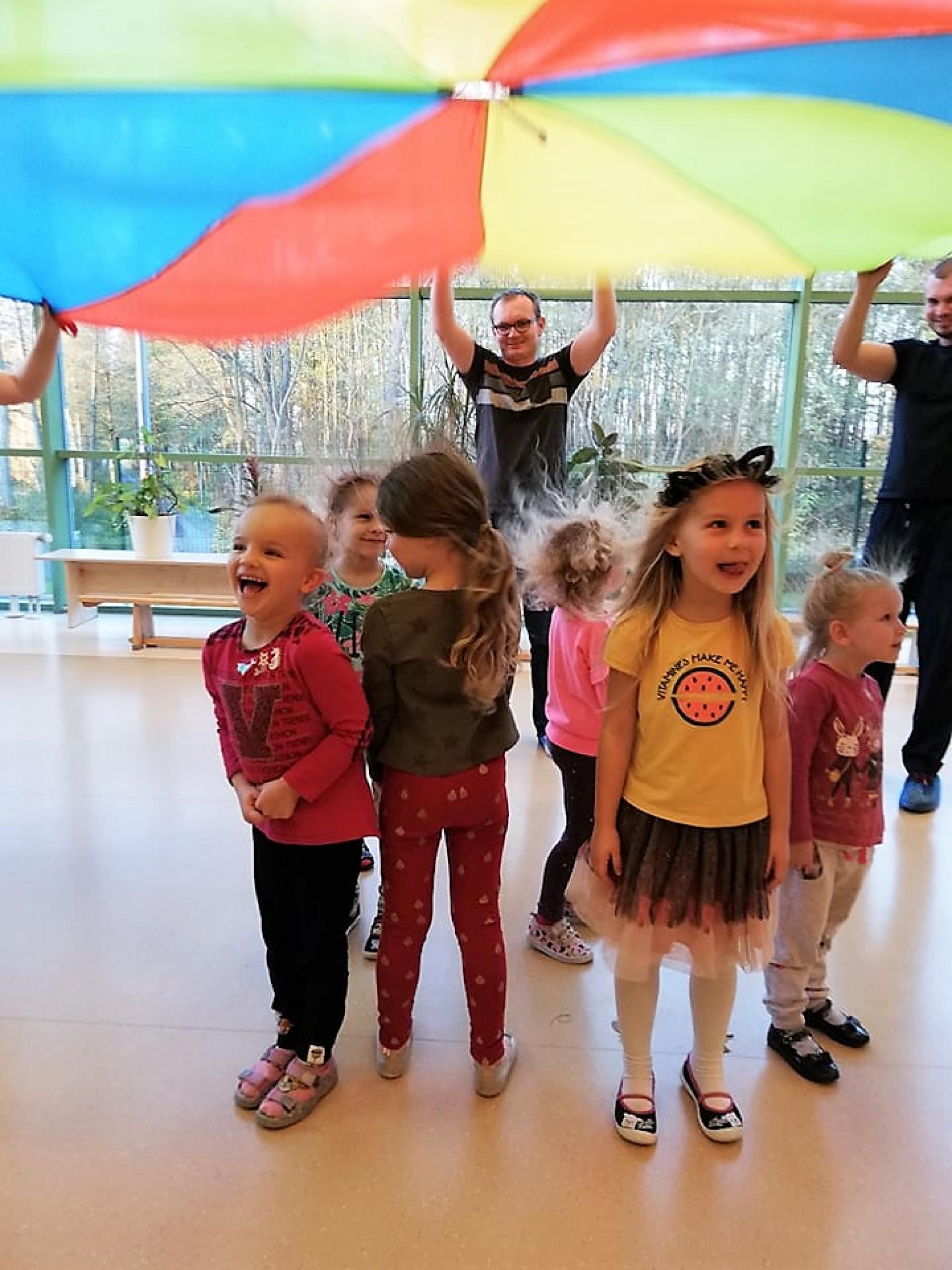 zajęcia ruchowe dla dzieci i rodziców