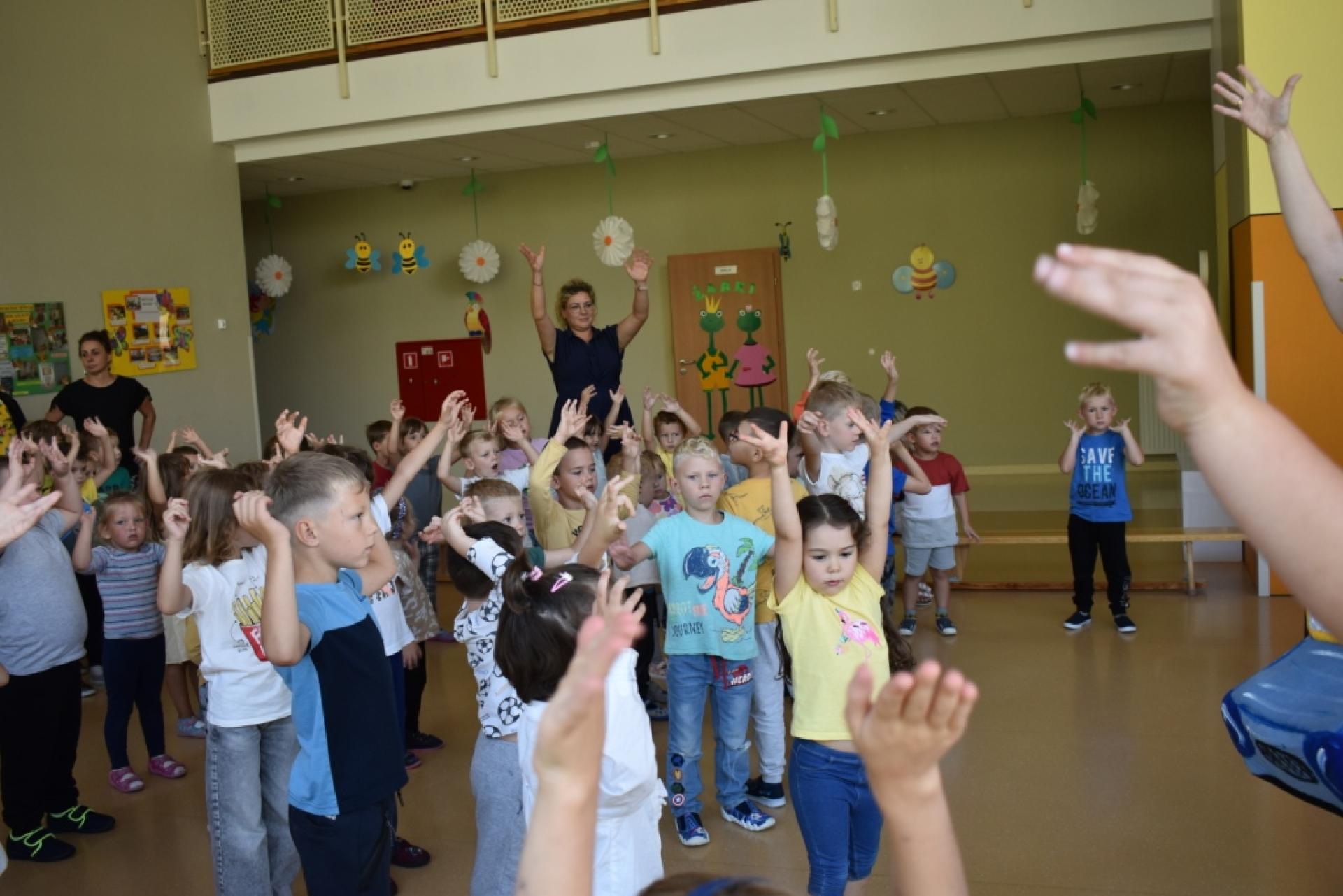 Zabawy animacyjne z Teatrem MagMowcy pt. "Witaj bezpieczne przedszkole".